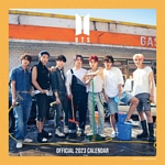 2023 CALENDAR: MONTH TO VIEW SQUARE WALL CALENDAR