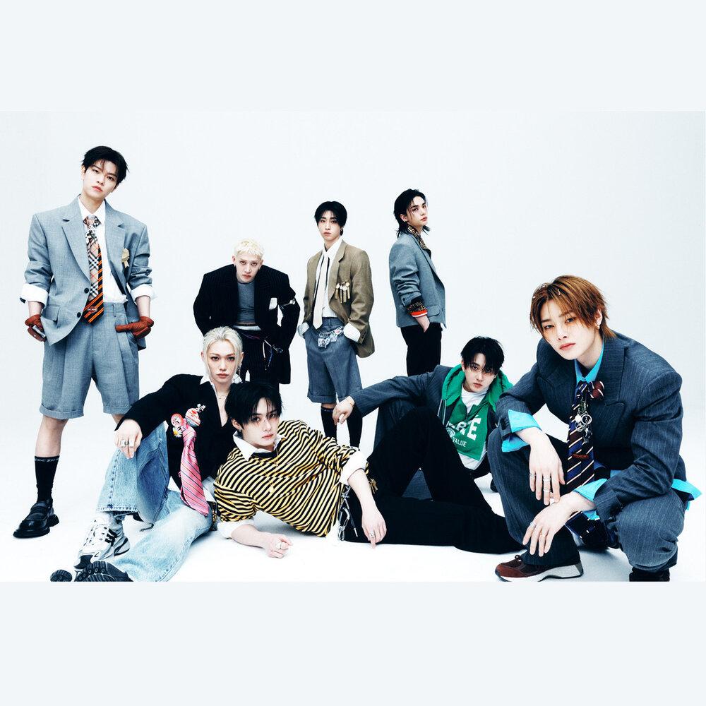 Stray Kids