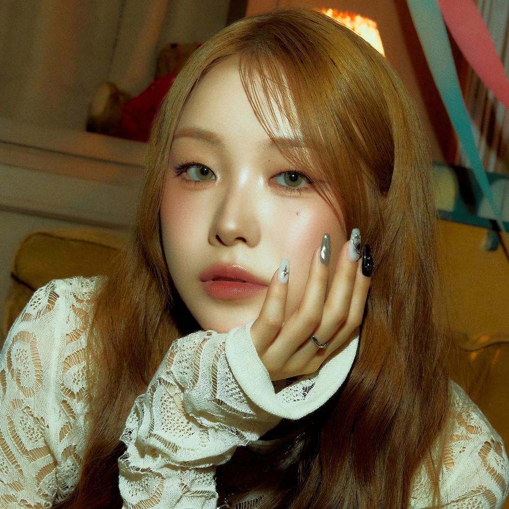 수현